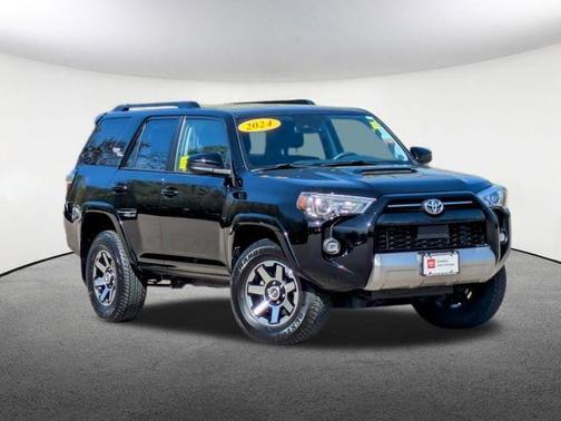 2024 Toyota 4Runner TRD Off Road