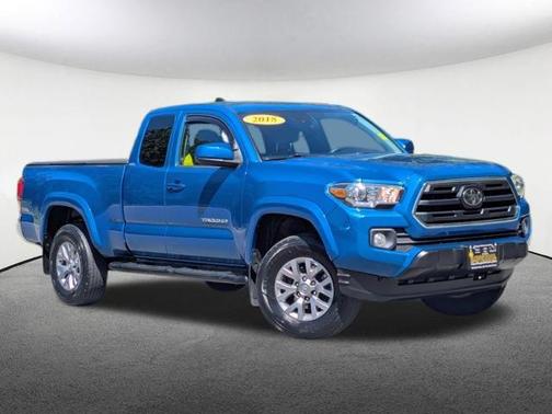 Blazing Blue 2018 Toyota Tacoma SR5