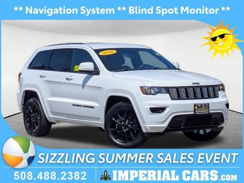 2022 Jeep Grand Cherokee Laredo