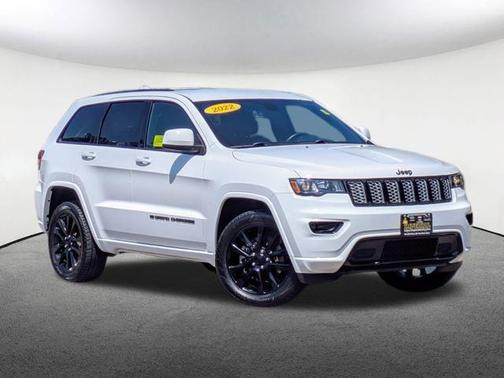 2022 Jeep Grand Cherokee Laredo