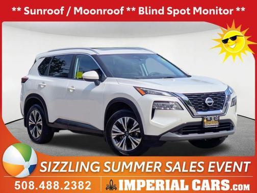 Pearl White Tricoat 2023 Nissan Rogue SV
