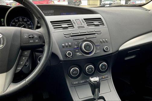 2013 Mazda Mazda3 i Touring