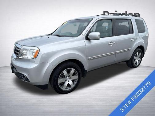Alabaster Silver Metallic 2015 Honda Pilot Touring