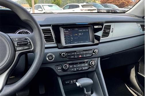 2018 Kia Niro LX