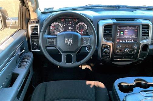 2020 RAM 1500 Classic Warlock Quad Cab 4x4 6'4' Box