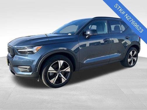 2022 Volvo XC40 Recharge Pure Electric P8 Twin Plus