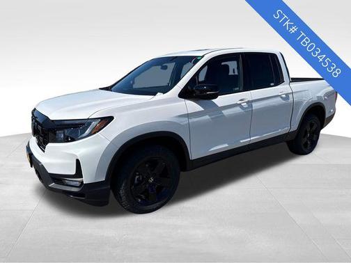 Platinum White Pearl 2026 Honda Ridgeline Black