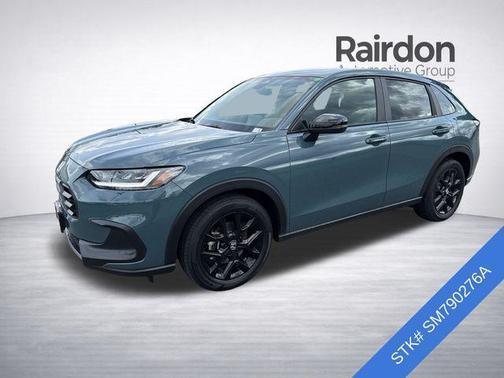 Pearl 2025 Honda HR-V AWD Sport