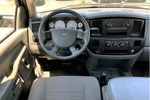 2006 Dodge Ram 2500 ST Quad Cab