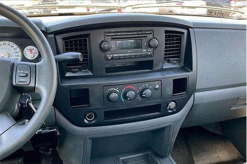 2006 Dodge Ram 2500 ST Quad Cab