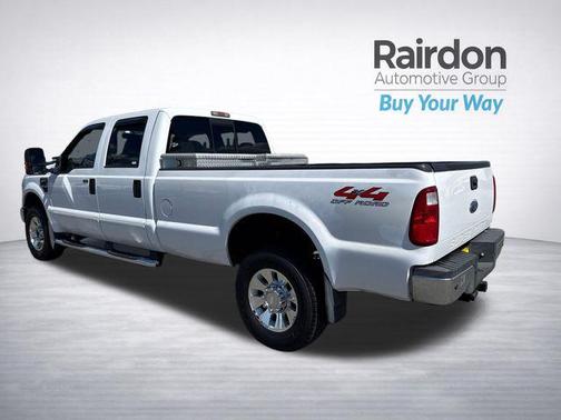 Oxford White Clearcoat 2008 Ford F-350 Lariat