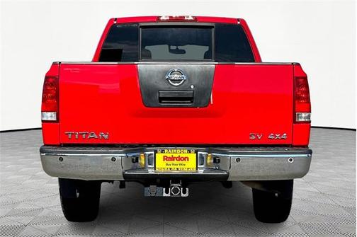 2012 Nissan Titan SV