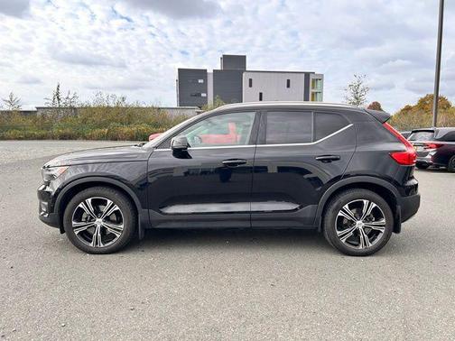 2021 Volvo XC40 T5 Inscription