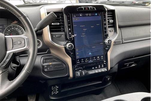 2024 RAM 2500 Laramie Crew Cab 4x4 6'4' Box