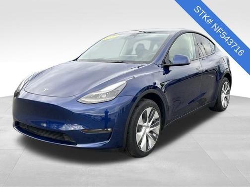 2022 Tesla Model Y Long Range Dual Motor All-Wheel Drive