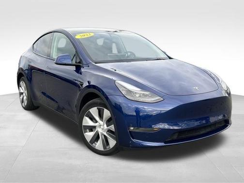 2022 Tesla Model Y Long Range Dual Motor All-Wheel Drive