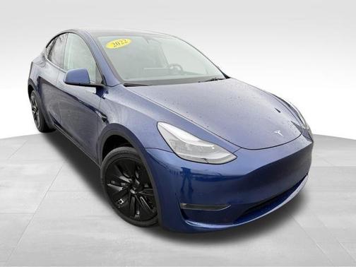 2022 Tesla Model Y Long Range Dual Motor All-Wheel Drive
