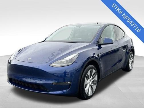 2022 Tesla Model Y Long Range Dual Motor All-Wheel Drive