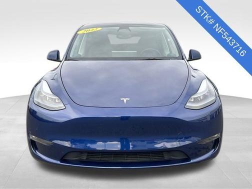 2022 Tesla Model Y Long Range Dual Motor All-Wheel Drive