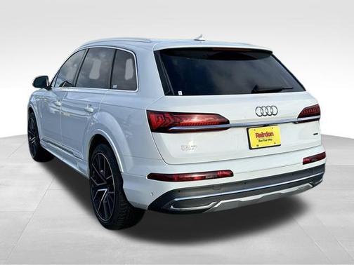 2023 Audi Q7 55 Premium Plus