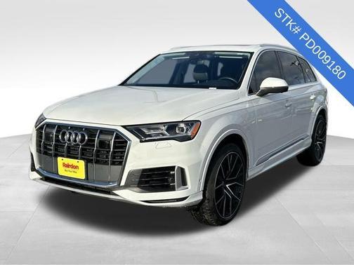 2023 Audi Q7 55 Premium Plus