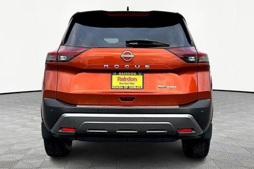 2022 Nissan Rogue SL