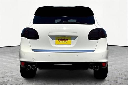 2012 Porsche Cayenne Turbo