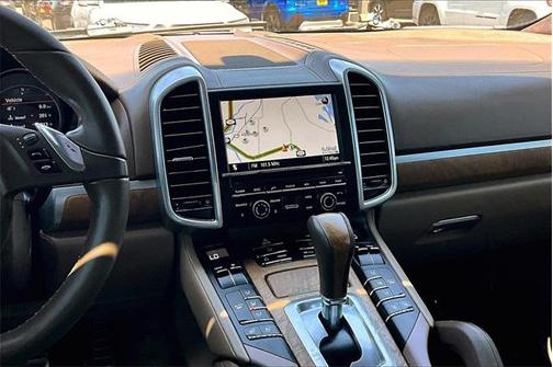 2012 Porsche Cayenne Turbo