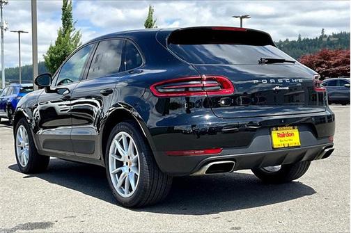 2018 Porsche Macan Base