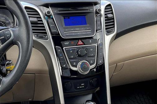 2016 Hyundai Elantra GT Base