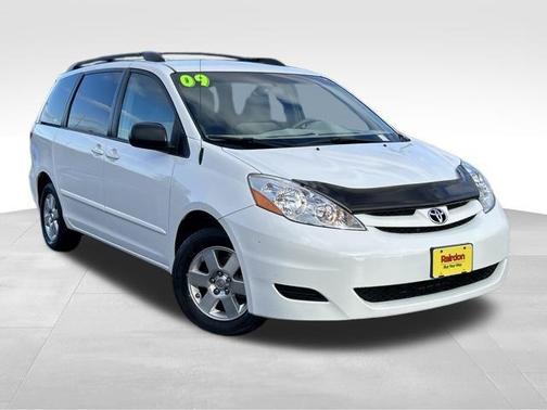 2009 Toyota Sienna CE