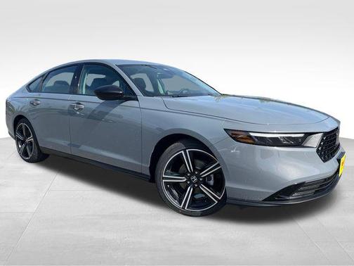 Urban Gray Pearl 2026 Honda Accord SE