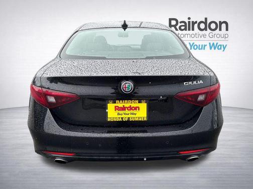 Alfa Black 2019 Alfa Romeo Giulia Base