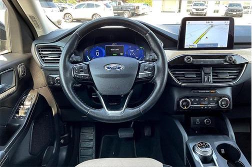 2021 Ford Escape Titanium
