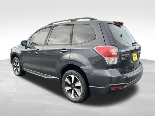 2017 Subaru Forester 2.5i