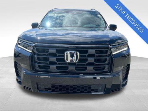 Crystal Black Pearl 2026 Honda Pilot Sport