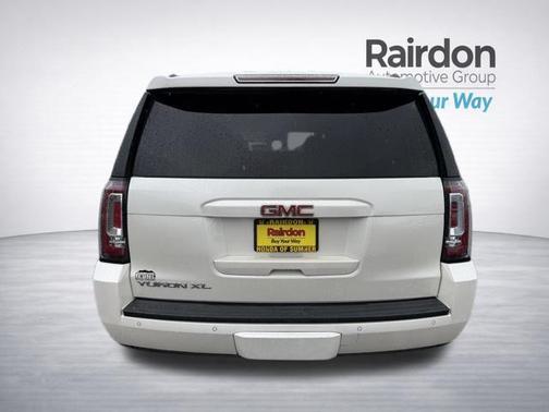 White Diamond Tricoat 2015 GMC Yukon XL 1500 SLT