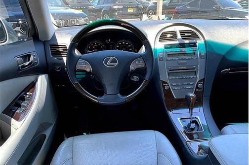 2010 Lexus ES 350 Base