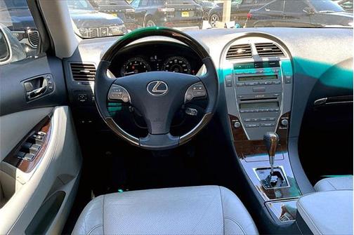 2010 Lexus ES 350 Base