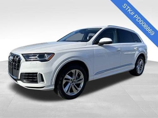 2023 Audi Q7 55 Premium Plus