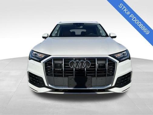 2023 Audi Q7 55 Premium Plus