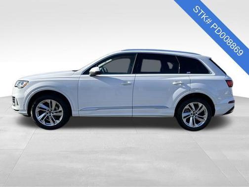 2023 Audi Q7 55 Premium Plus