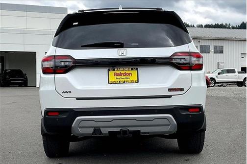 2025 Honda Pilot TrailSport