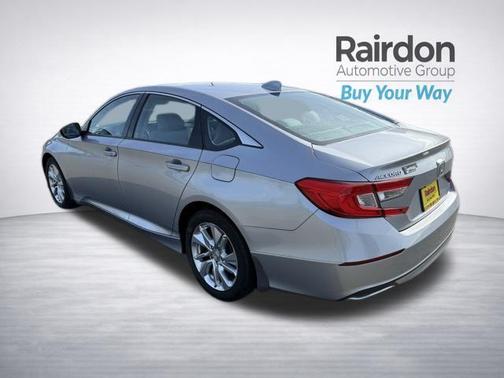 Lunar Silver Metallic 2018 Honda Accord LX