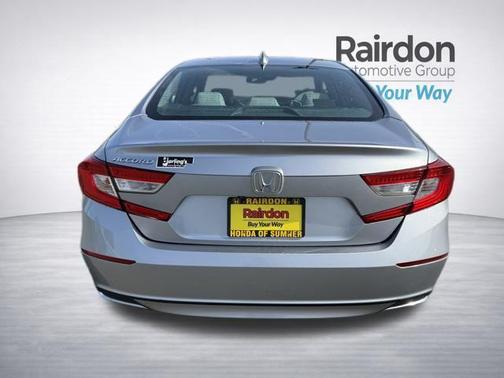 Lunar Silver Metallic 2018 Honda Accord LX
