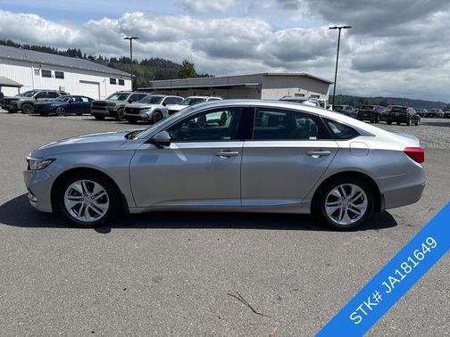 Lunar Silver Metallic 2018 Honda Accord LX