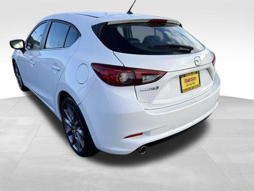 2018 Mazda Mazda3 Touring