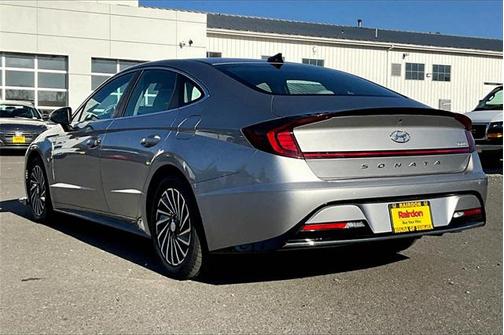 2020 Hyundai SONATA Hybrid SE