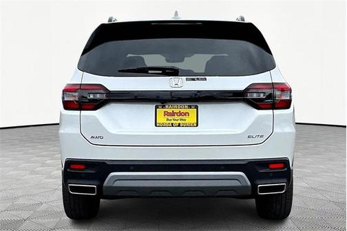 2025 Honda Pilot Elite
