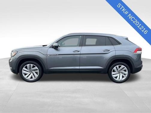 2022 Volkswagen Atlas Cross Sport 2.0T SE w/Technology 4MOTION